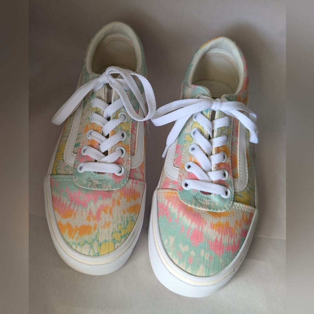 Vans Women's Multicolor Tie-Dye Sneakers